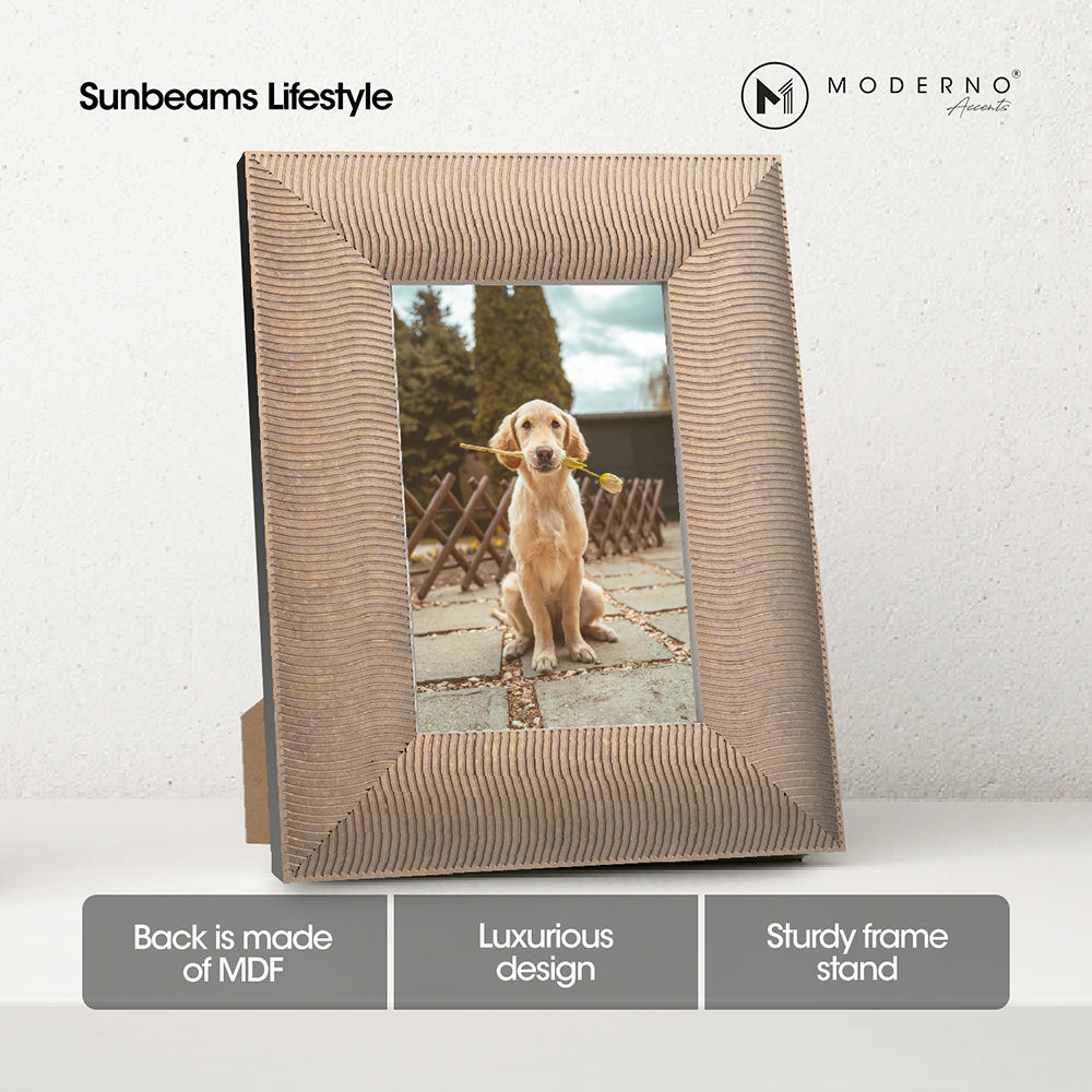 MODERNO Single Picture Frame - Waved Photo Frame