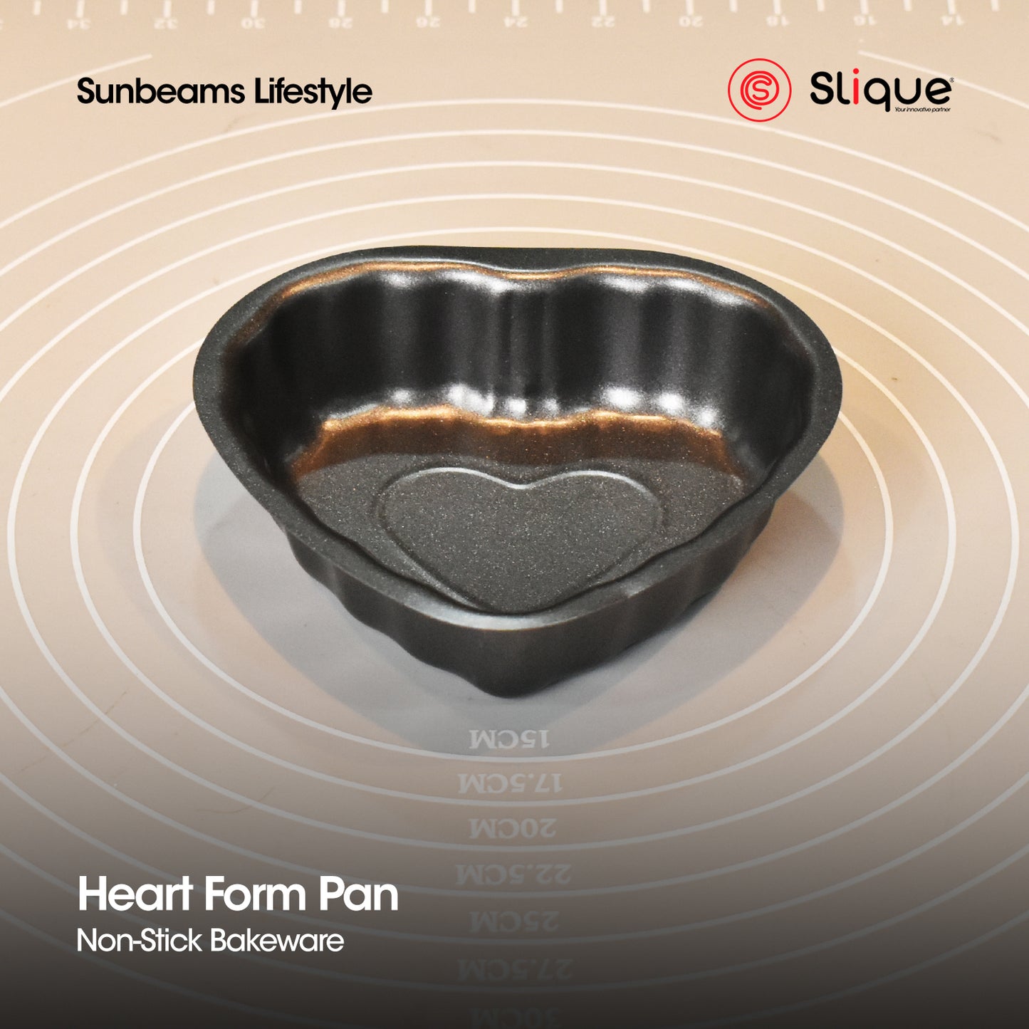 SLIQUE Premium Non-Stick Heart Shape Muffin Pan Oven Safe 12.5x12.2x3cm